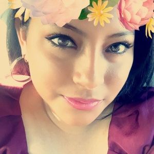 Meet your Posher, Gabriela